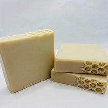 Load image into Gallery viewer, Oatmeal &amp; Honey