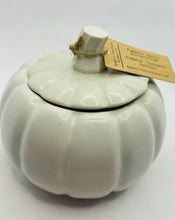 Load image into Gallery viewer, Pumpkin Spice Buttercream Concrete Pumpkin Candles-Large