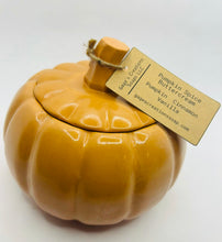 Load image into Gallery viewer, Pumpkin Spice Buttercream Concrete Pumpkin Candles-Large
