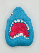 Load image into Gallery viewer, Shark Bath Bombs
